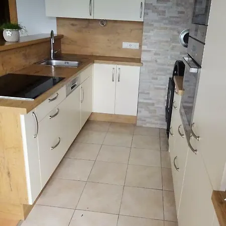 Tobias Apartment *